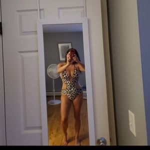 SZ Large leopard print monokini swim suit